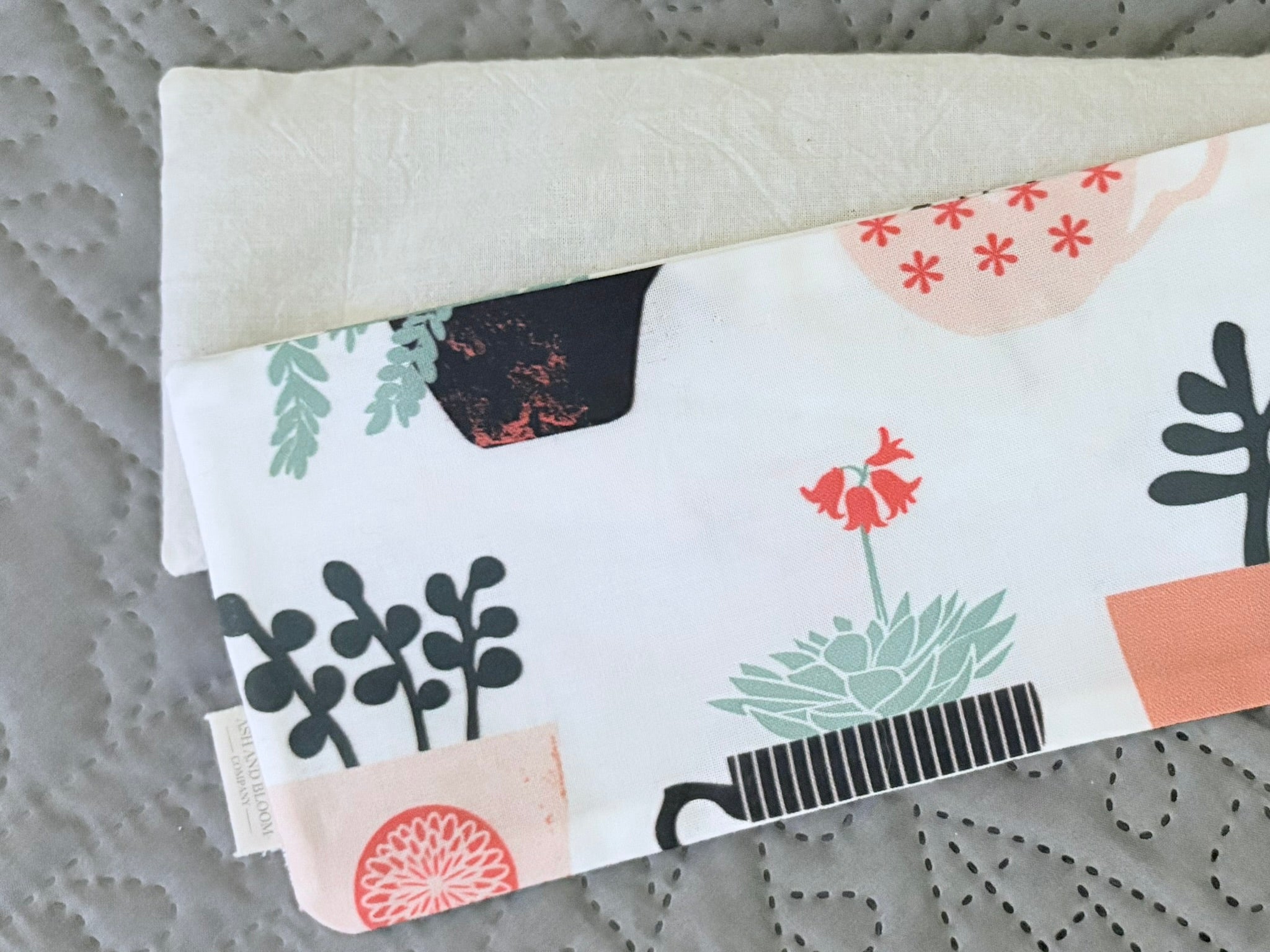 Aromatherapy Weighted Eye Mask - Succulents